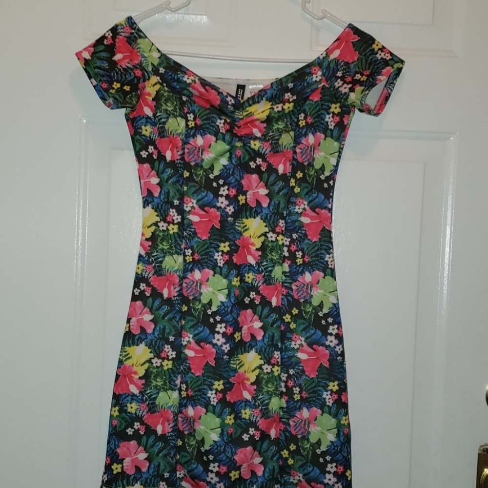 Floral off shoulder dress